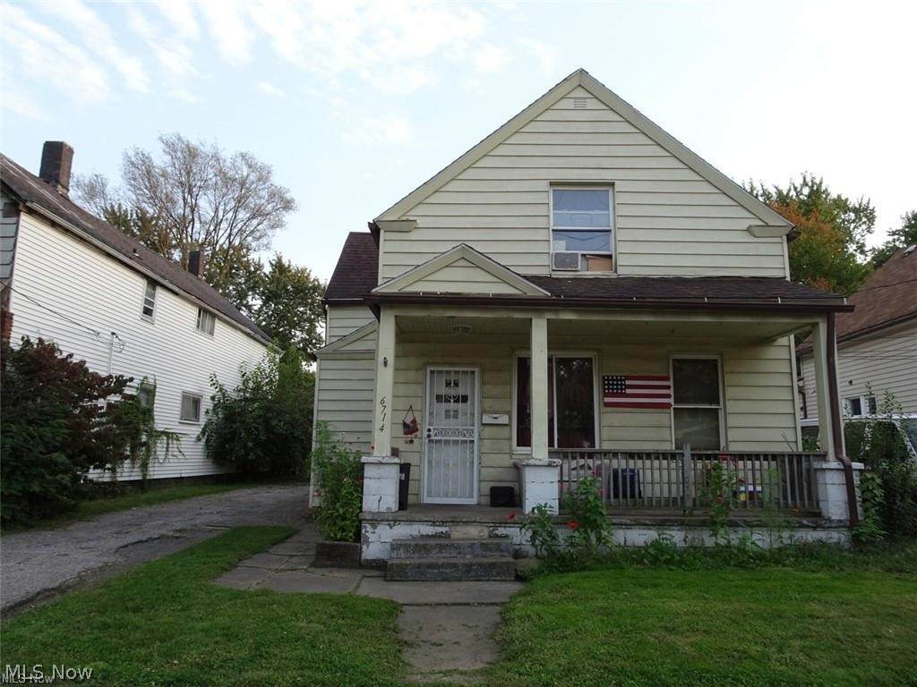 6714 Chambers Avenue - Photo 1
