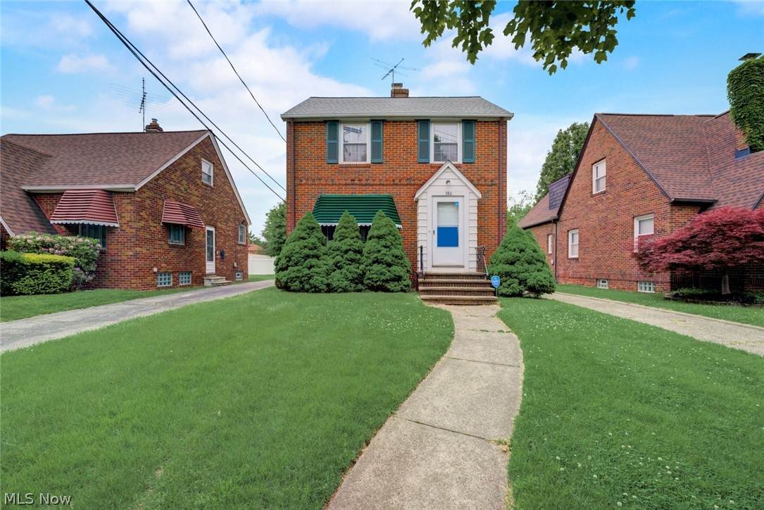 380 210th Street - Photo 1