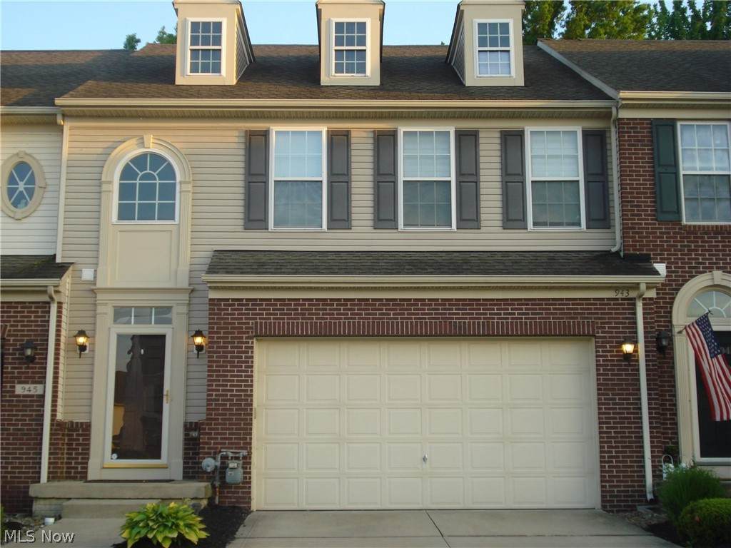 943 Tradewinds Cove - Photo 1