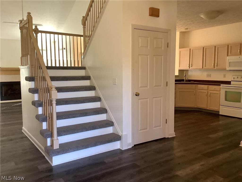 23110 Wainwright Terrace - Photo 1