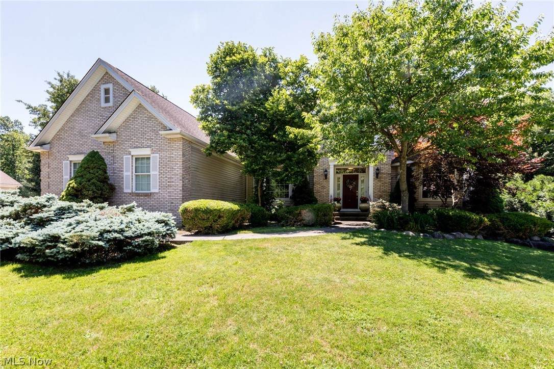 836 Hardwood Court - Photo 1