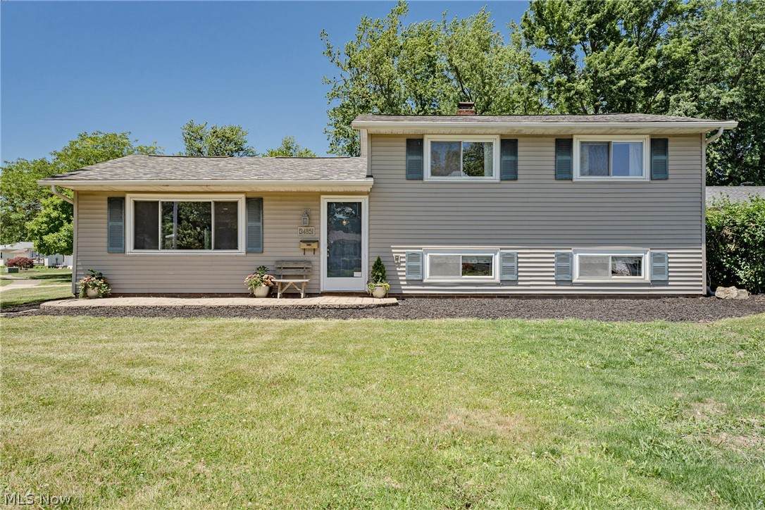 34851 Amy Court - Photo 1