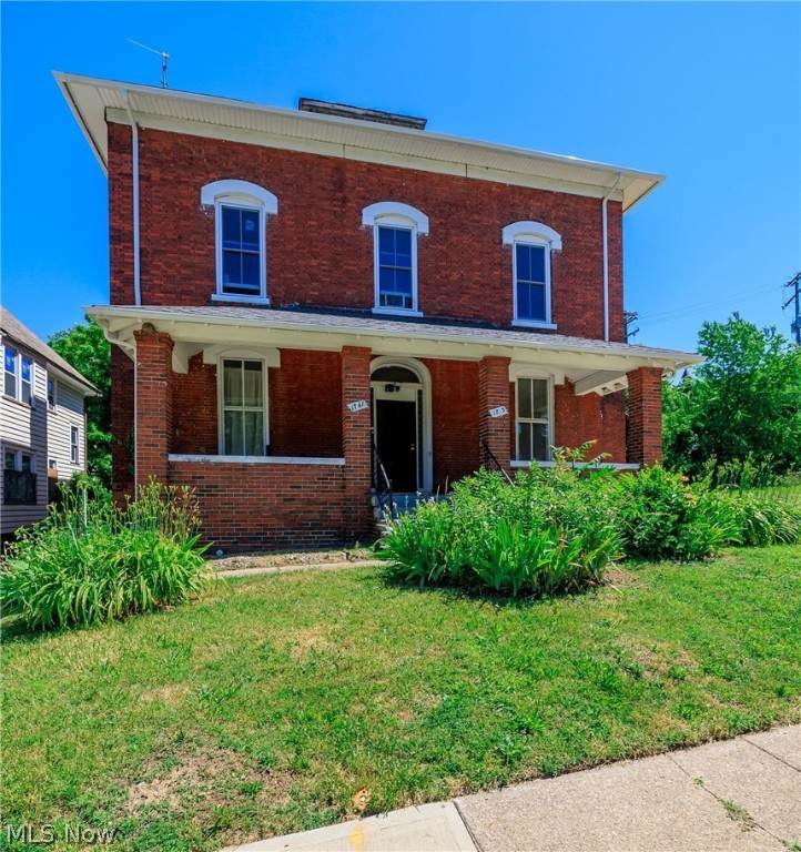 1763 Collamer Avenue - Photo 1