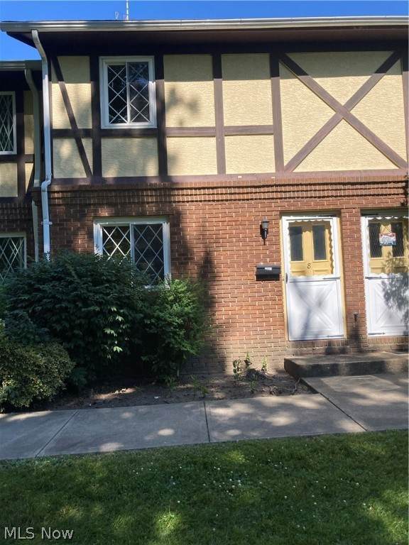 8180 Deepwood Boulevard - Photo 1