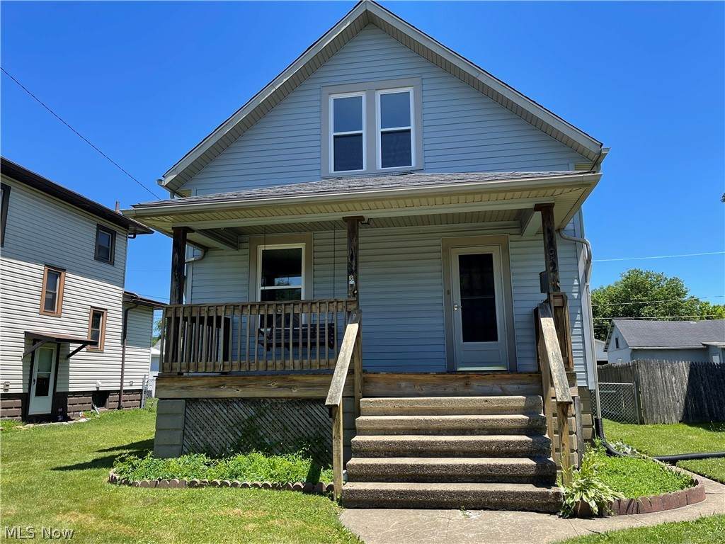 792 Larzelere Avenue - Photo 1