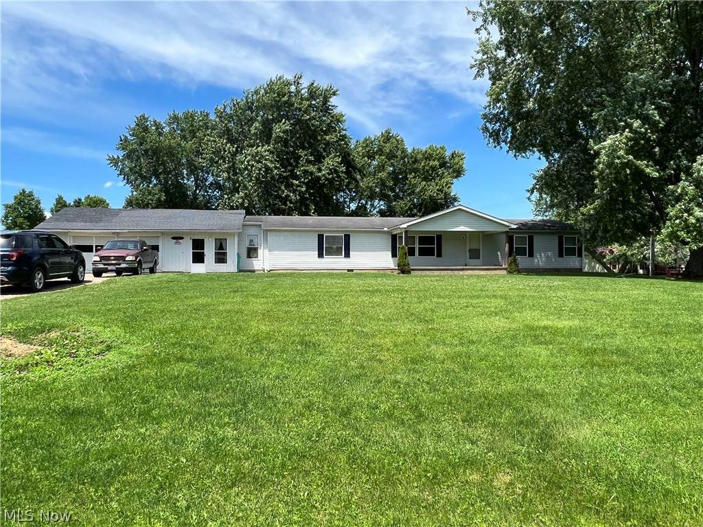431 Grand Avenue - Photo 1