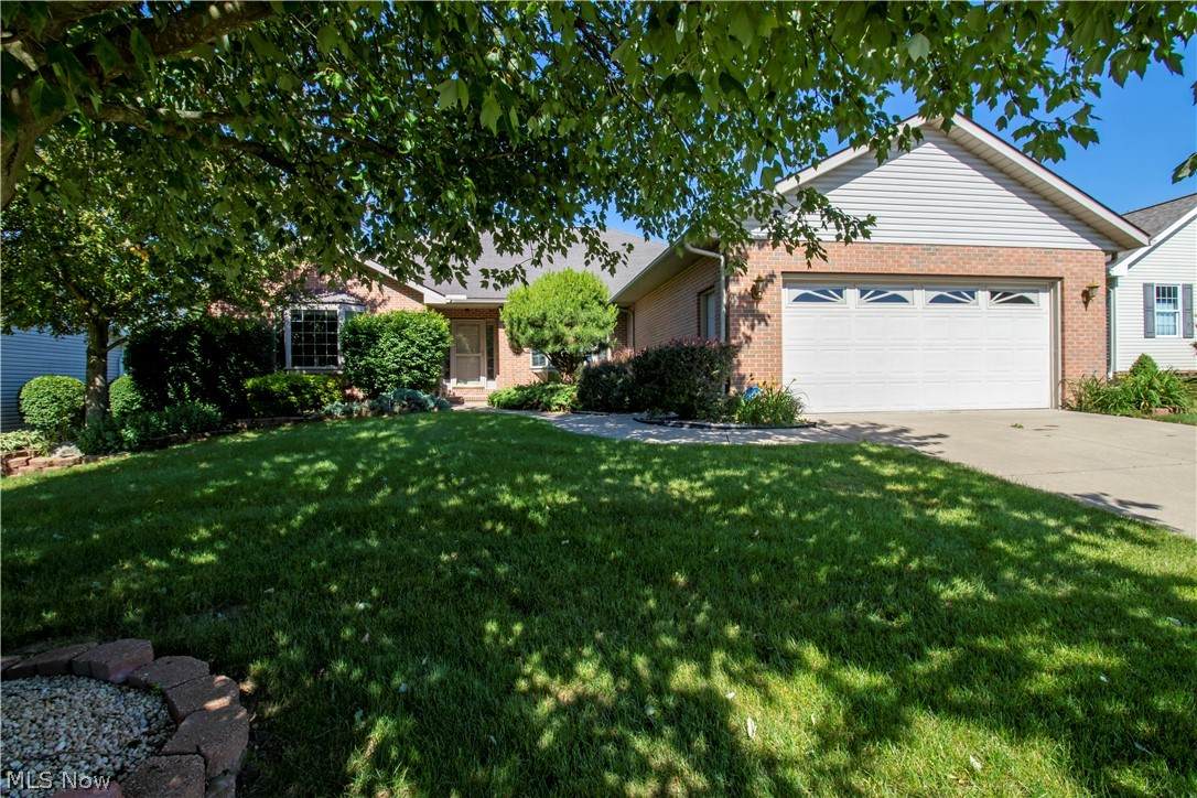 622 Danberry Drive - Photo 1