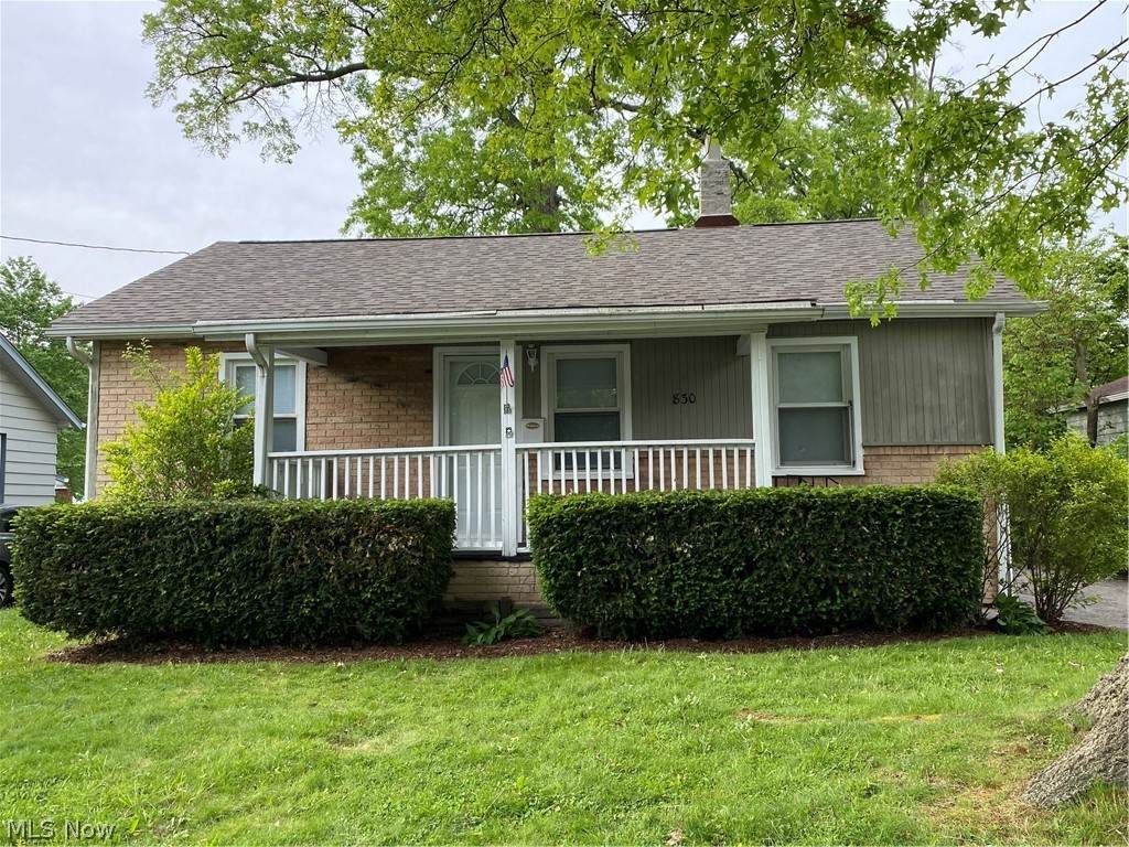 830 Griffin Street - Photo 1