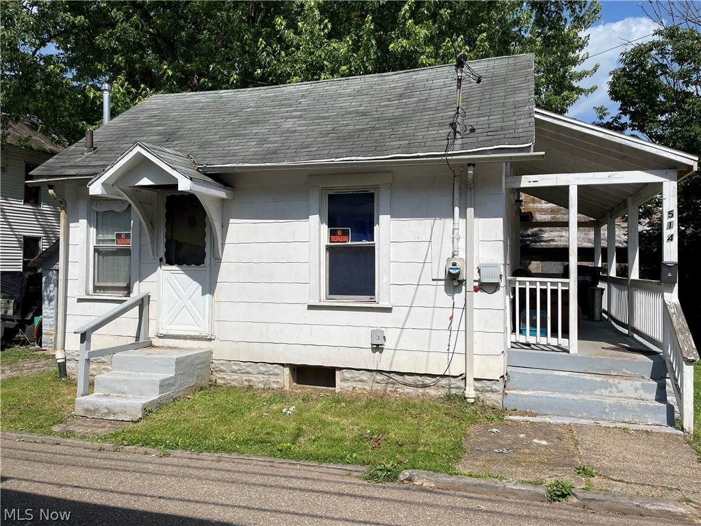 514 Smith Street - Photo 1