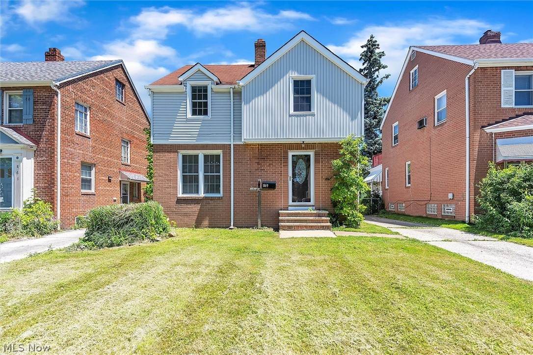869 Keystone Drive - Photo 1