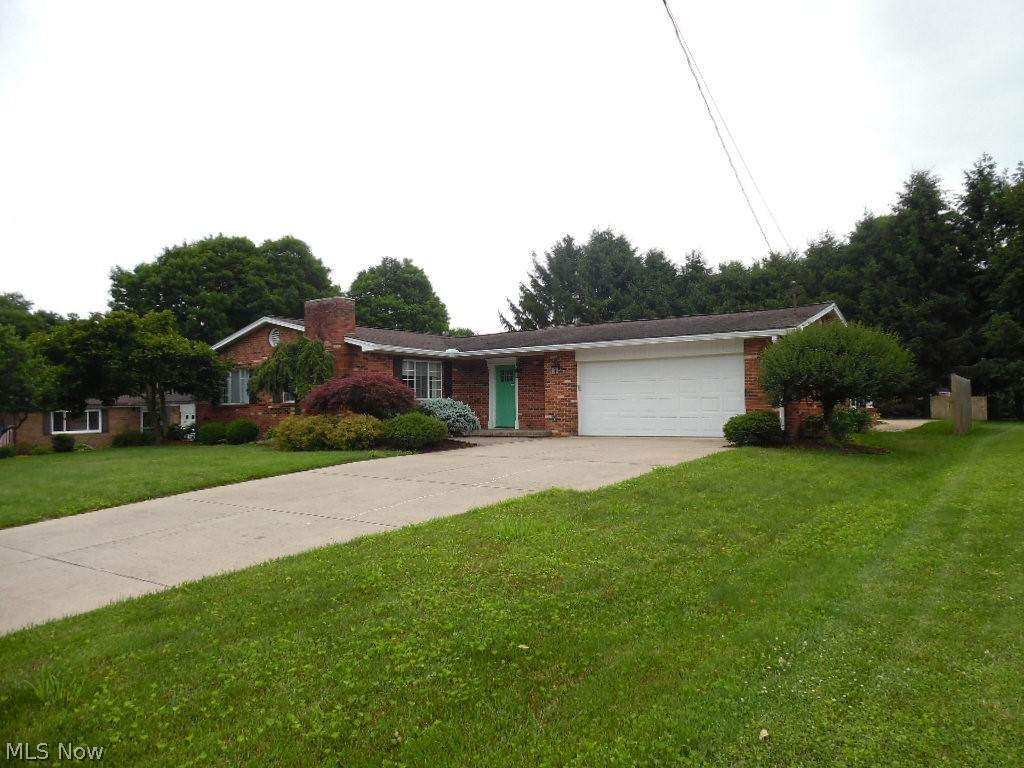 104 Heiss Drive - Photo 1