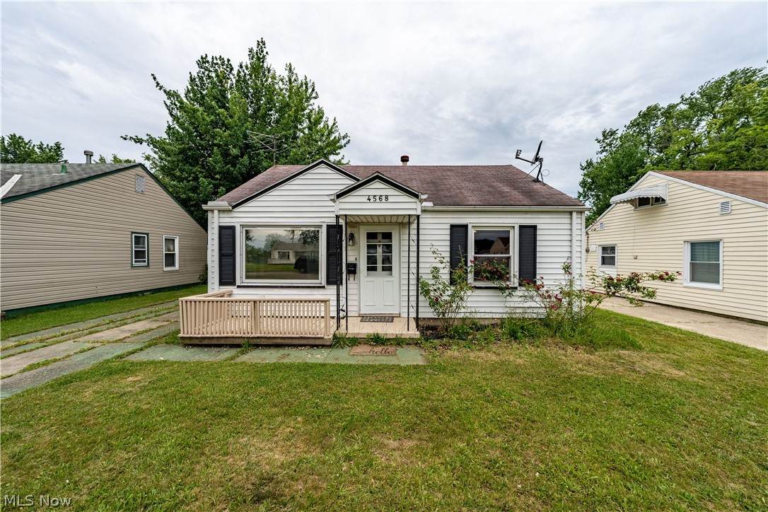 4568 145th Street - Photo 1