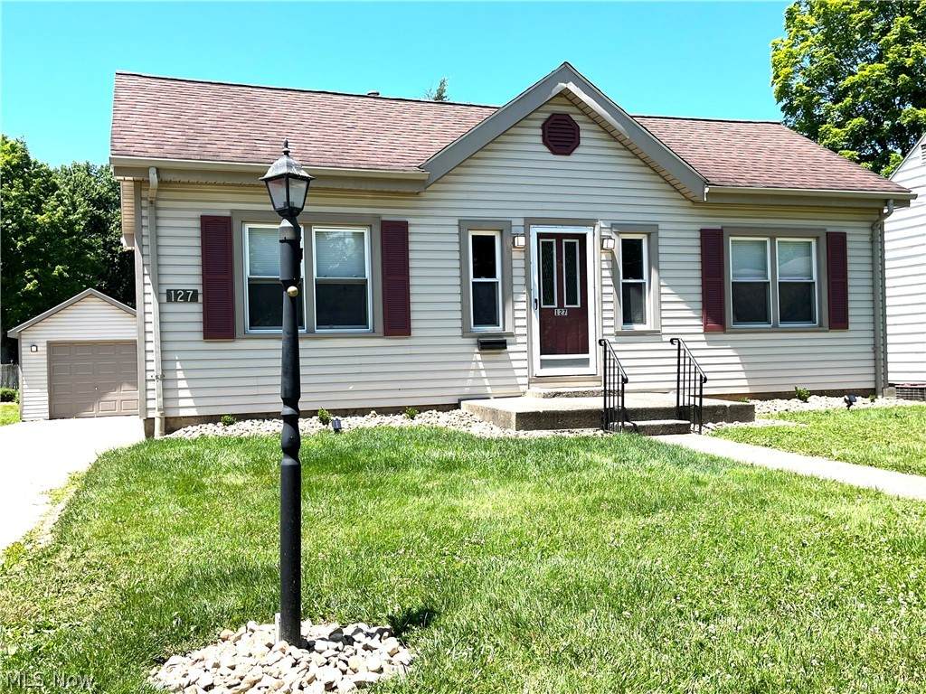 127 Pearl Street - Photo 1