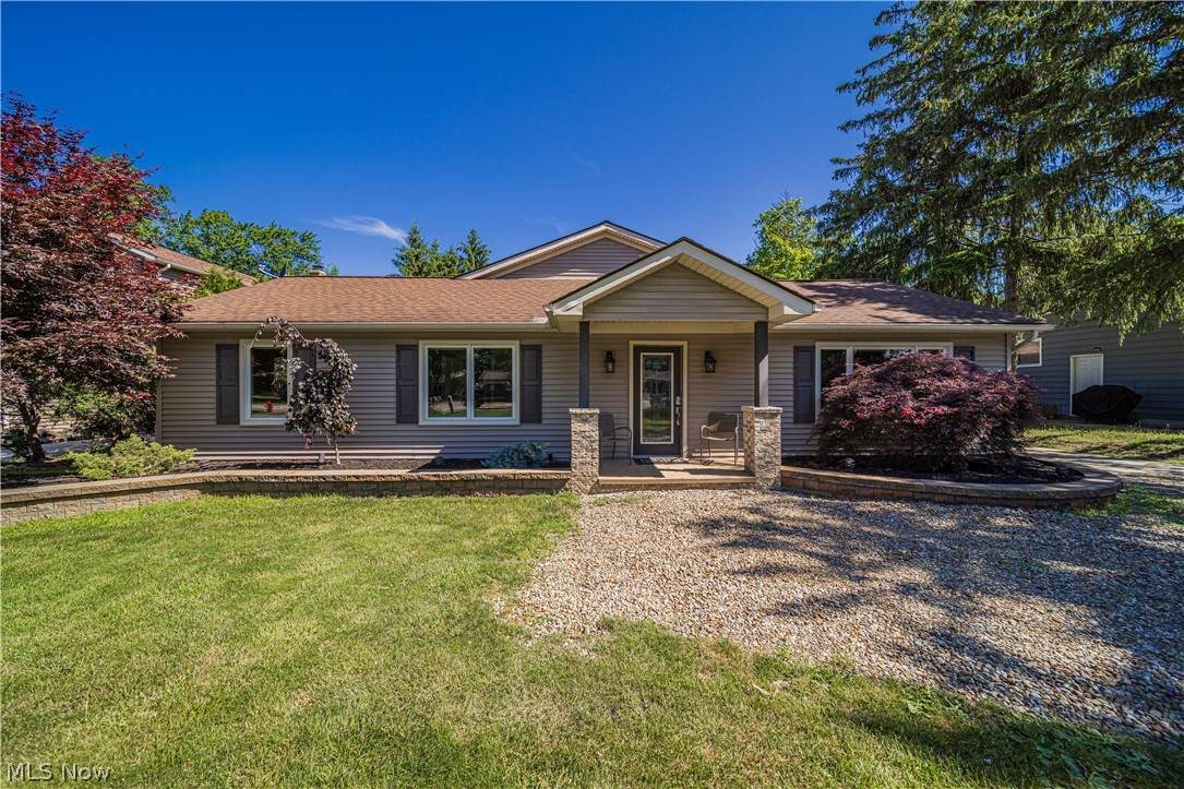 6367 Highland Road - Photo 1