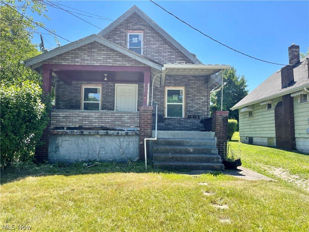 437 Division Street - Photo 1