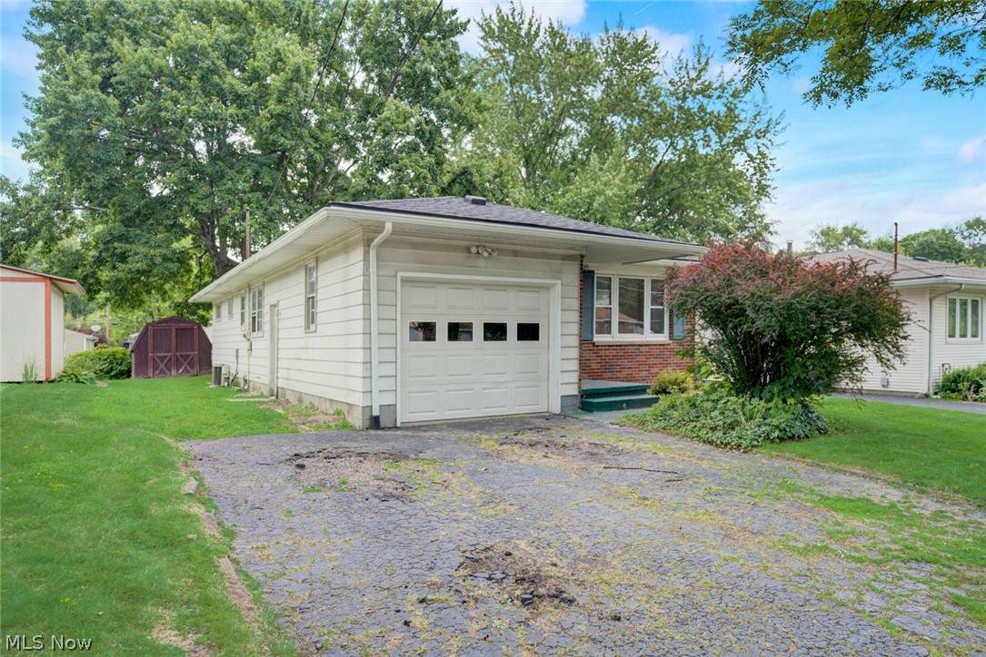 1649 Chapman Drive - Photo 1