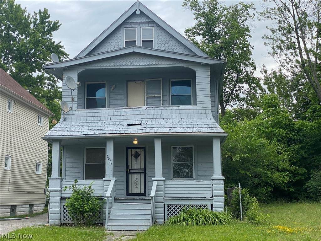 3079 130th Street - Photo 1