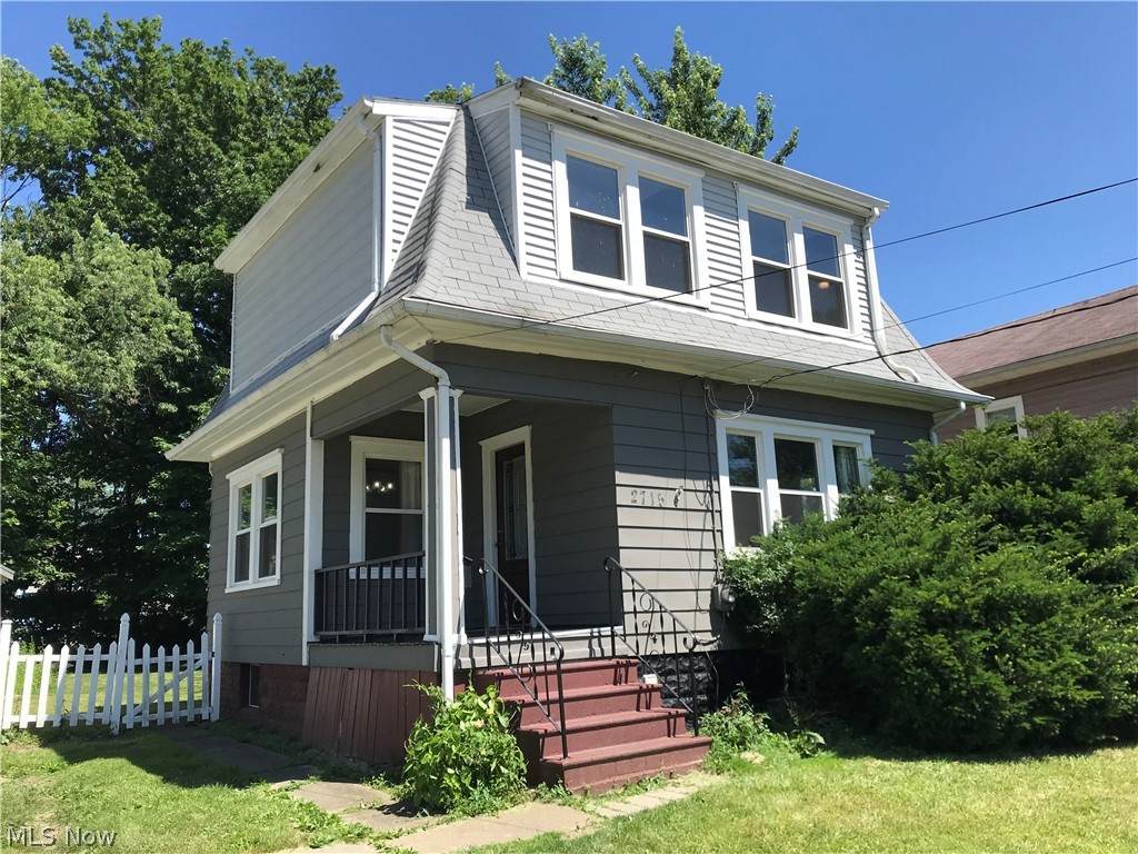 2715 6th Street - Photo 1