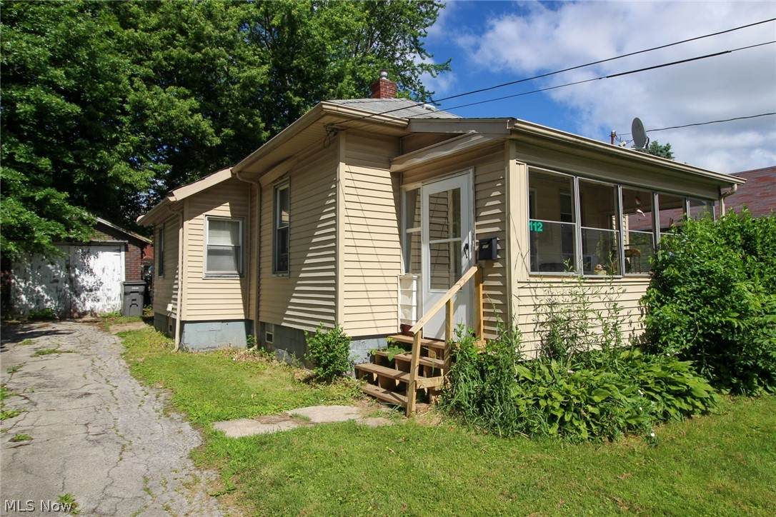 112 Richview Avenue - Photo 1