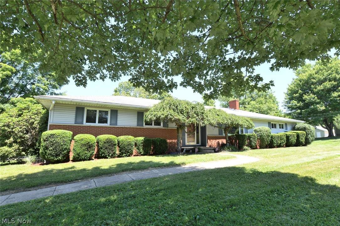 2445 Chandlersville Road - Photo 1