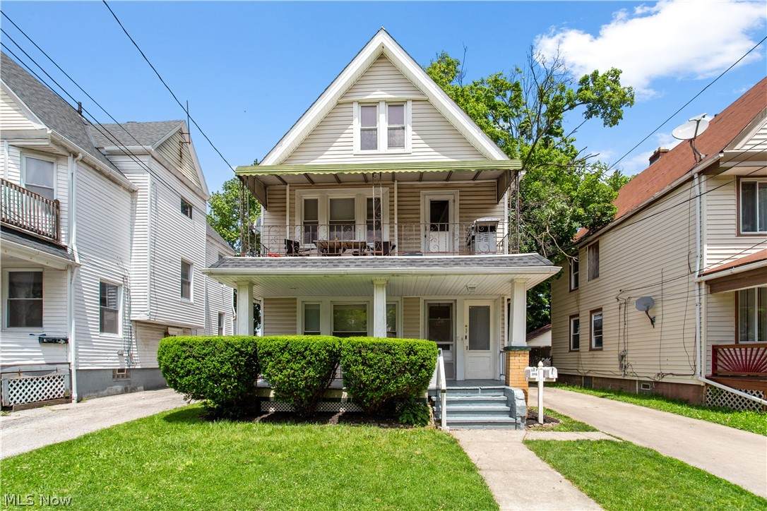 3918 Riverside Avenue - Photo 1