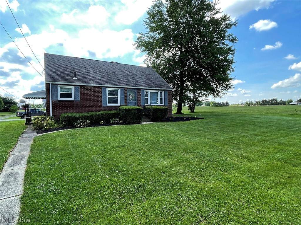 7126 Oakhill Avenue - Photo 1