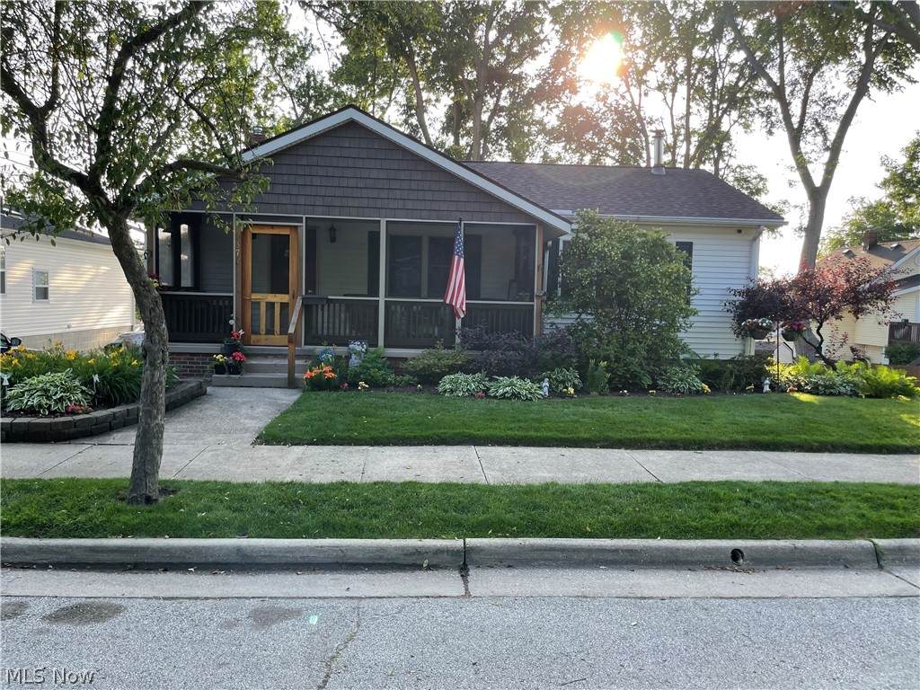 372 Sieber Avenue - Photo 1