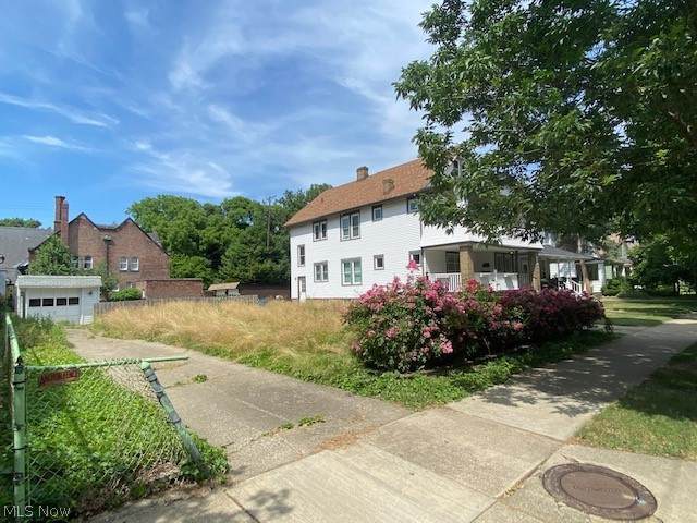9905 Foster Avenue - Photo 1
