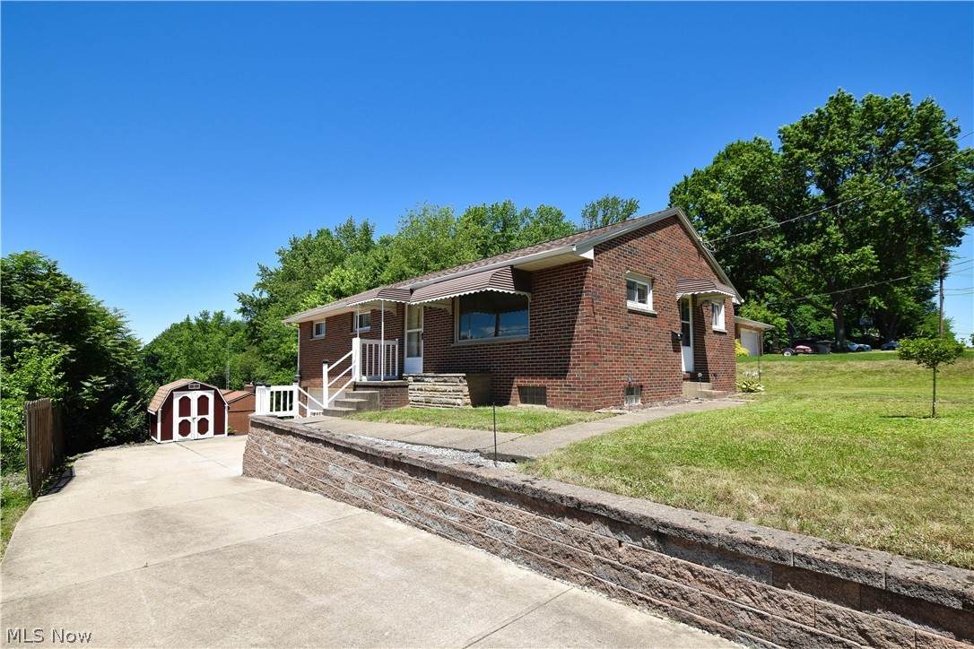 503 Manor Avenue - Photo 1