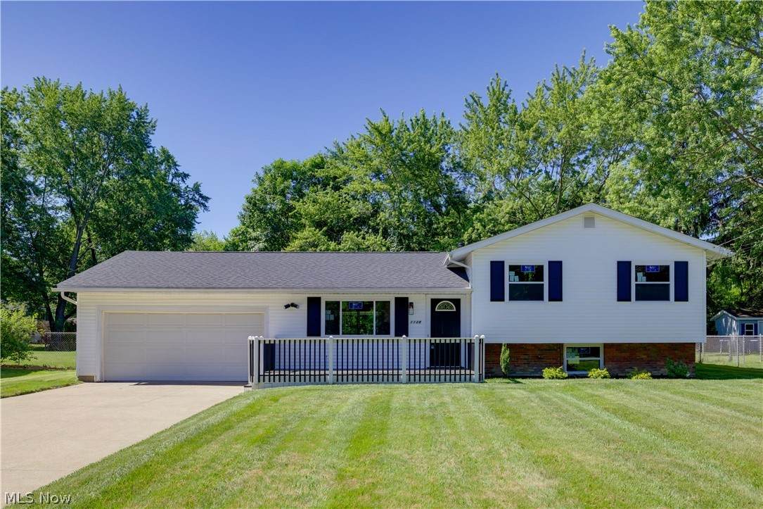 1128 Tait Road - Photo 1