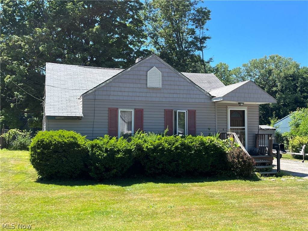 5718 Beech Drive - Photo 1