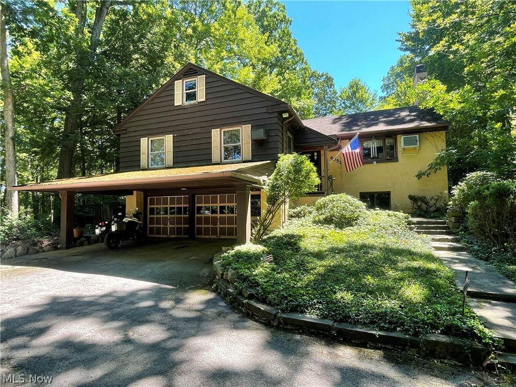 6051 Ridgewood Drive - Photo 1