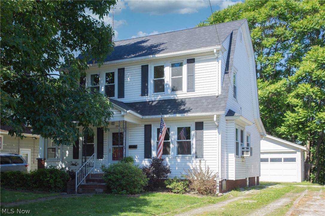 898 Oakland Avenue - Photo 1