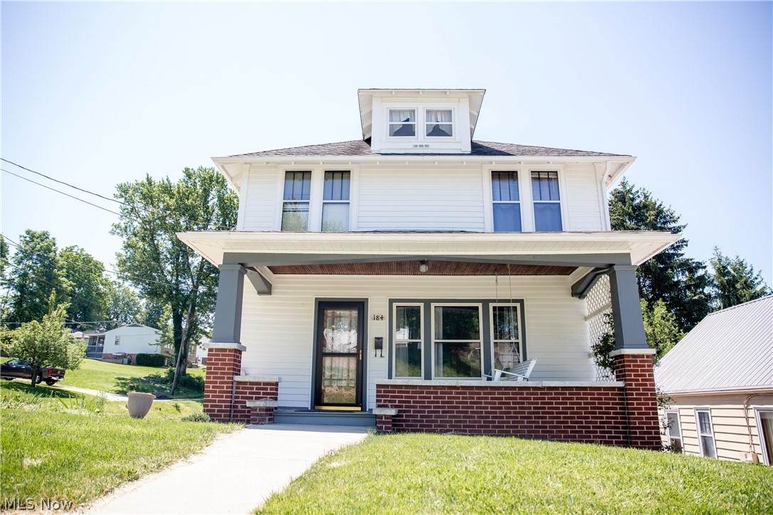 184 Woodrow Avenue - Photo 1