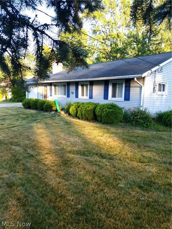 208 Barberry Drive - Photo 1
