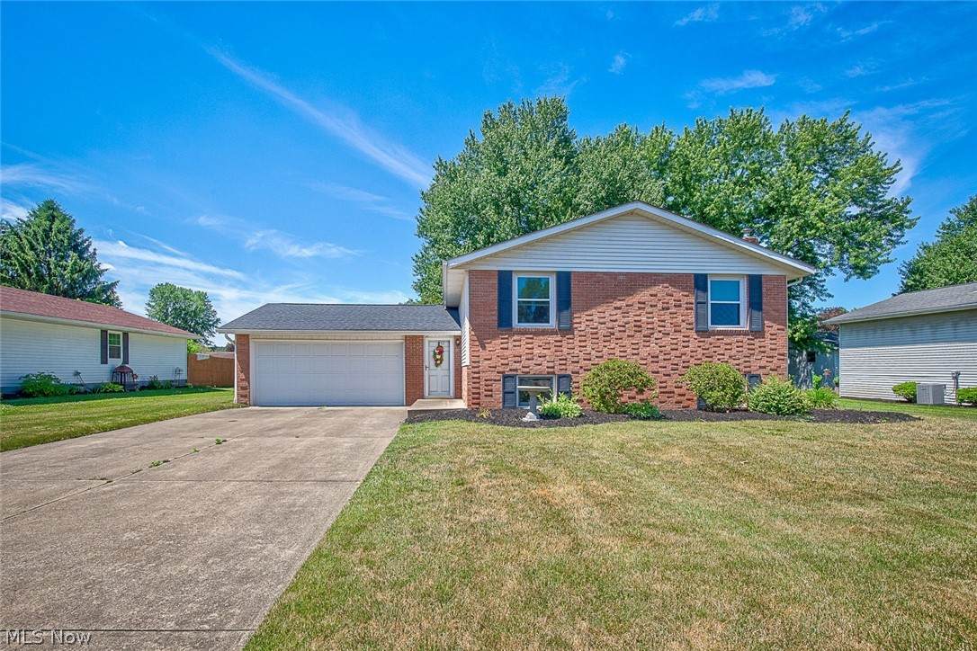 1028 South Hallmark Drive - Photo 1