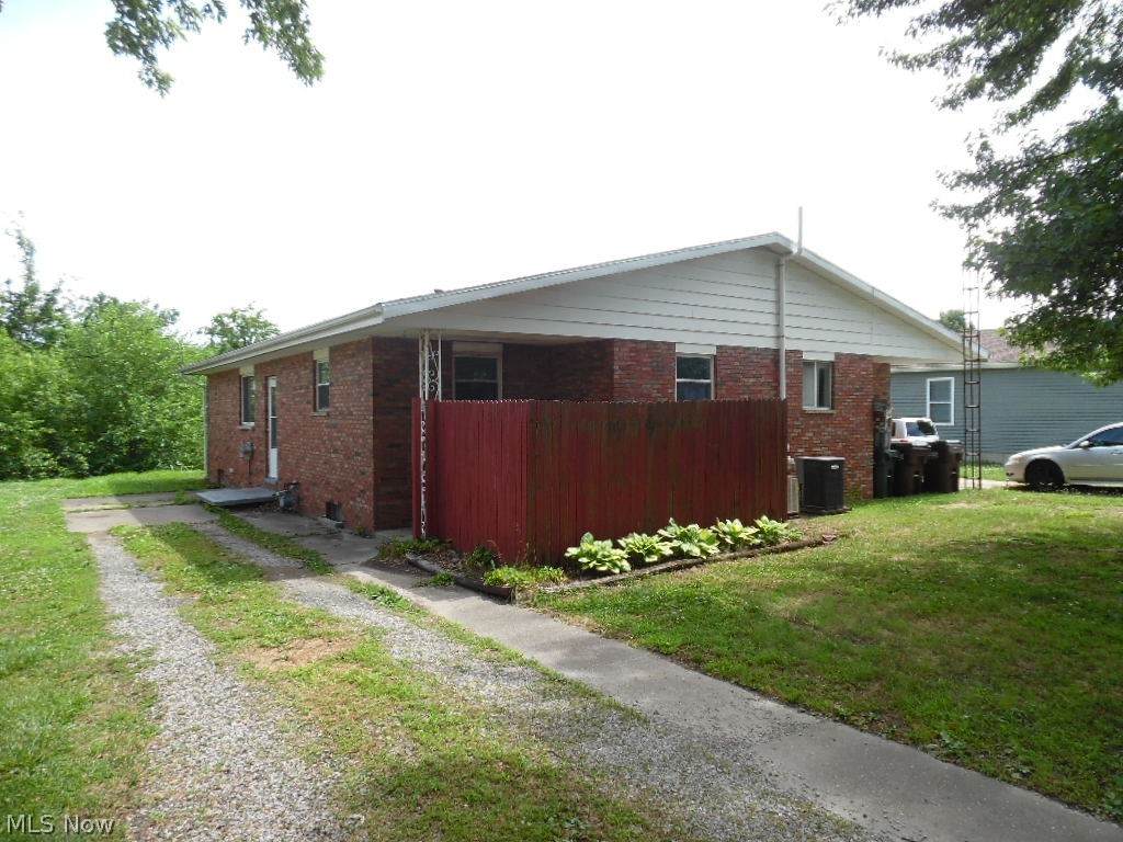1106-1108 Wyatt Lane - Photo 1