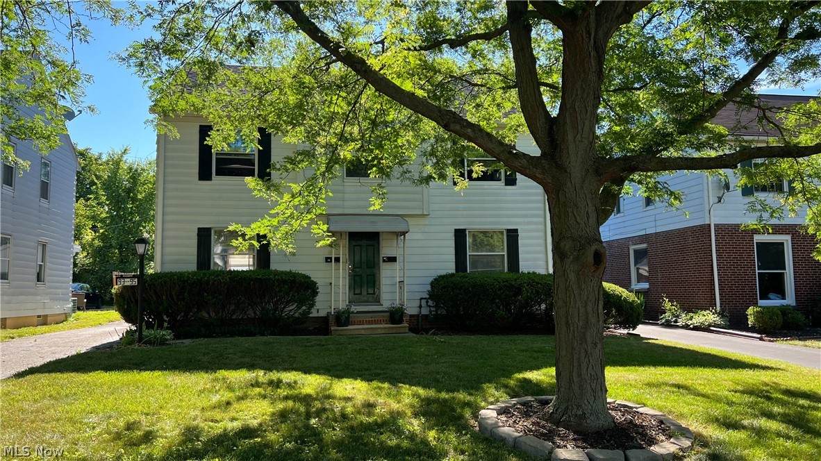93 Pershing Avenue - Photo 1