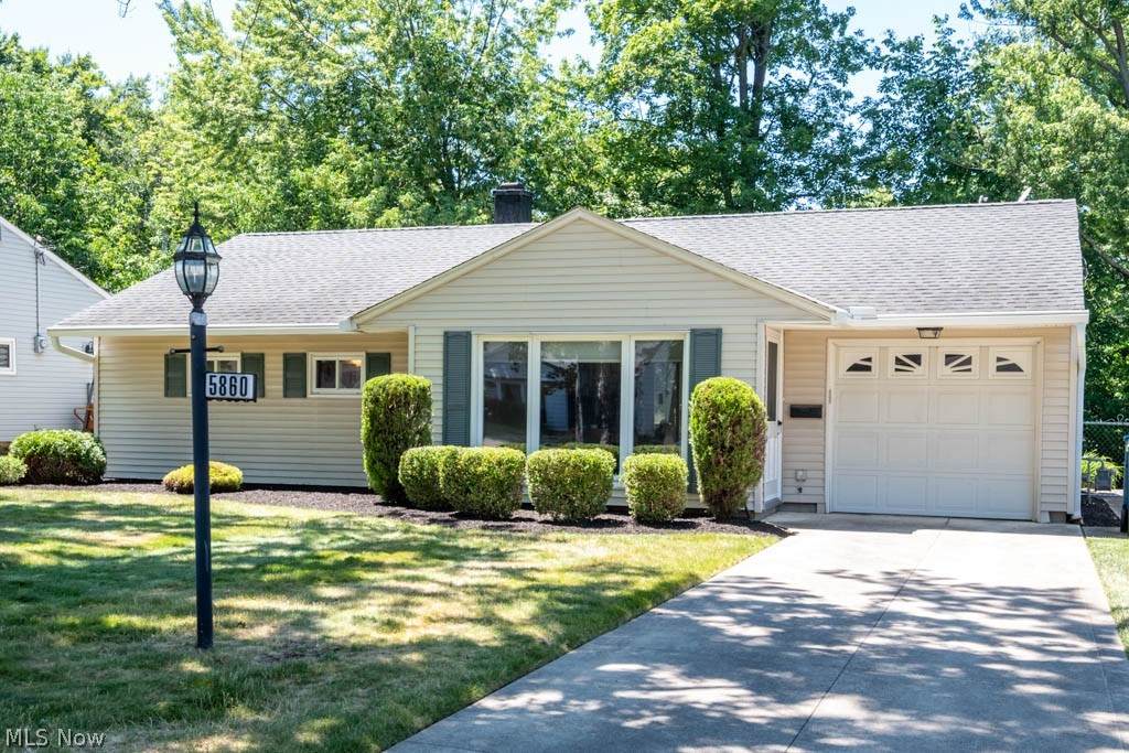 5860 Kings Highway - Photo 1