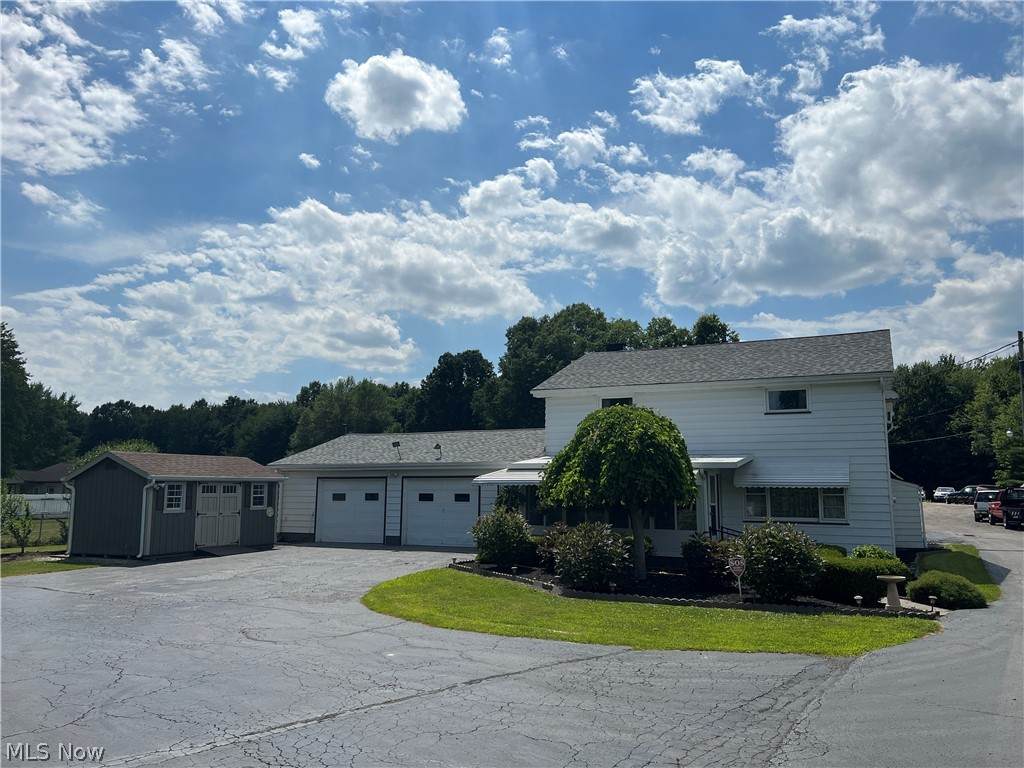 2728 Grandview Road - Photo 1