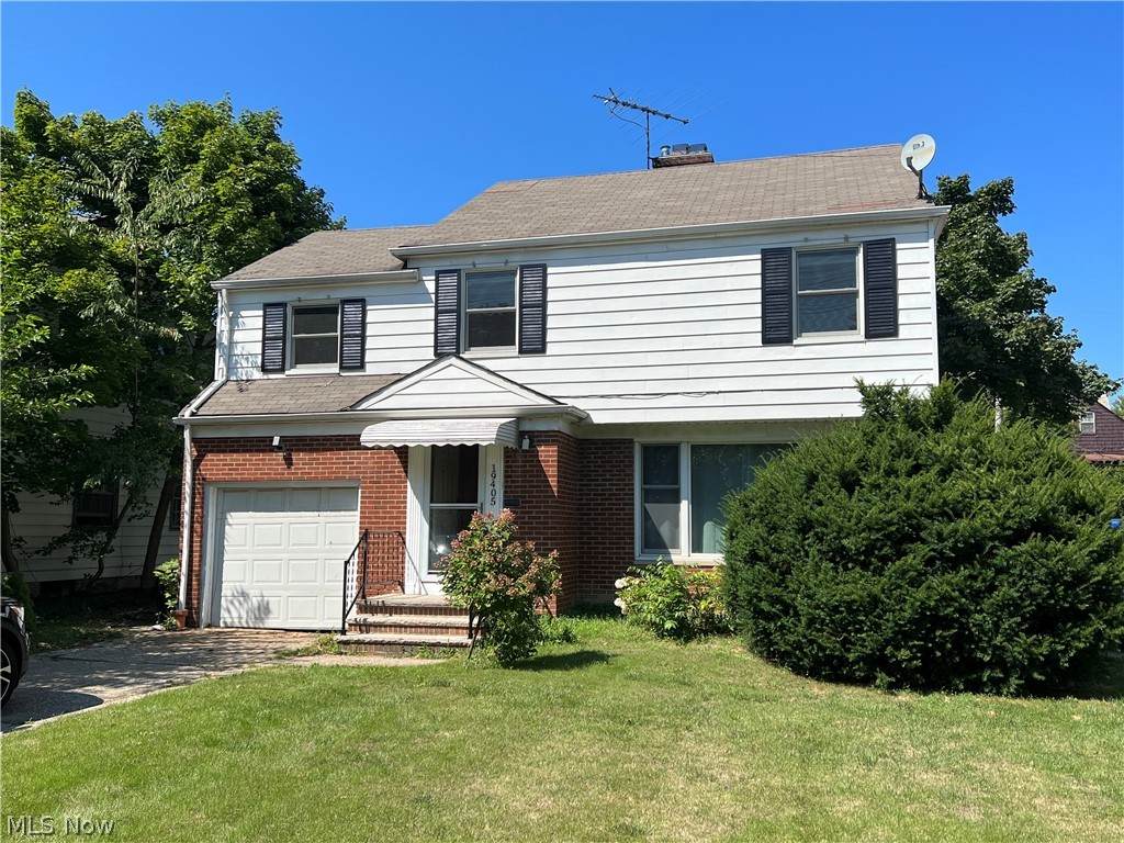 19405 Chagrin Boulevard - Photo 1