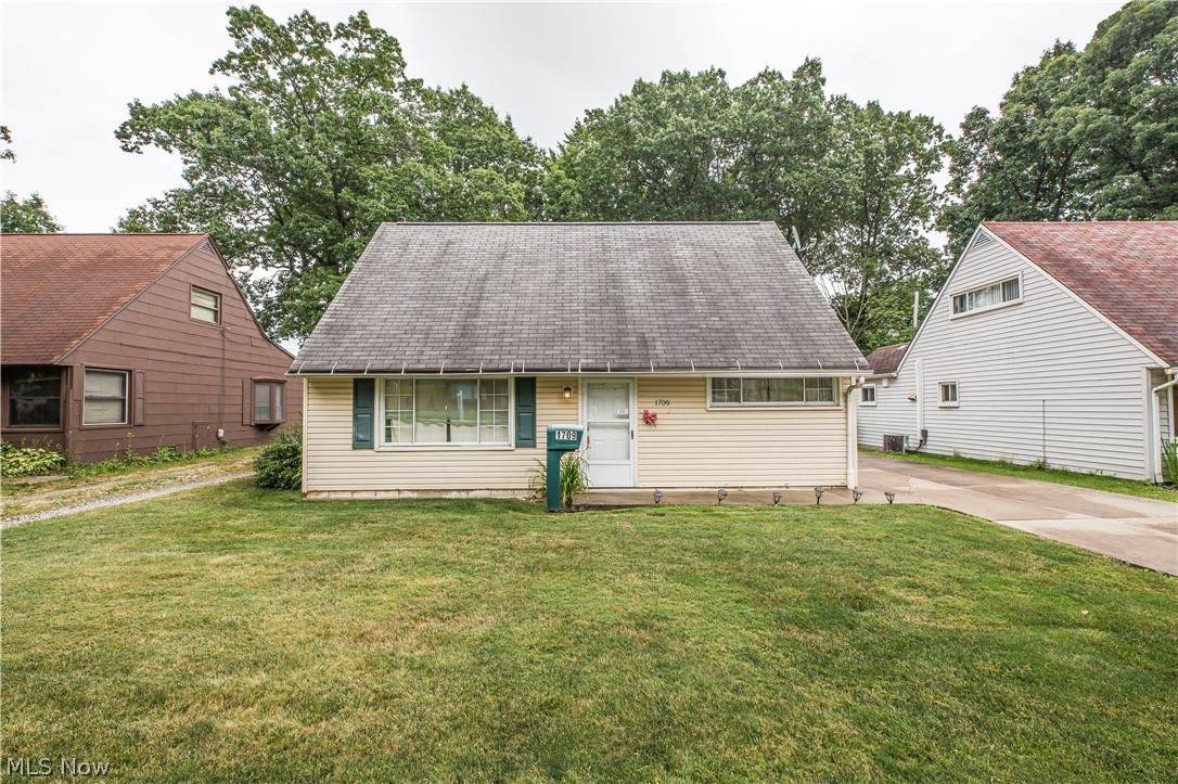 1709 Hanover Street - Photo 1