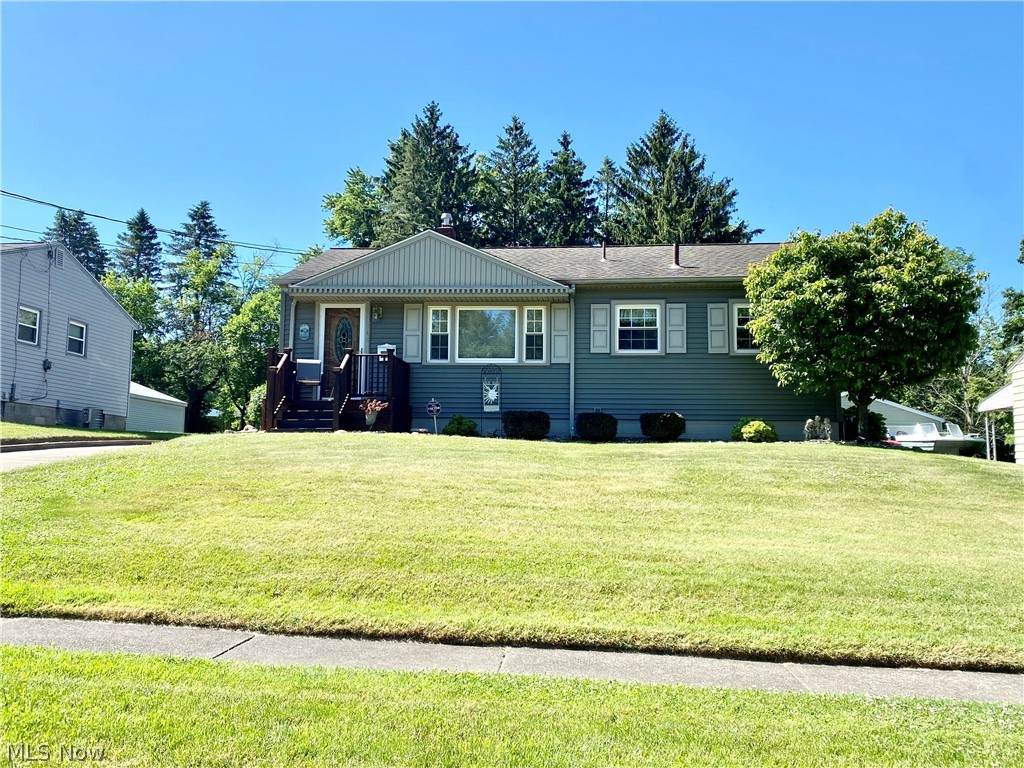 113 Brentwood Boulevard - Photo 1