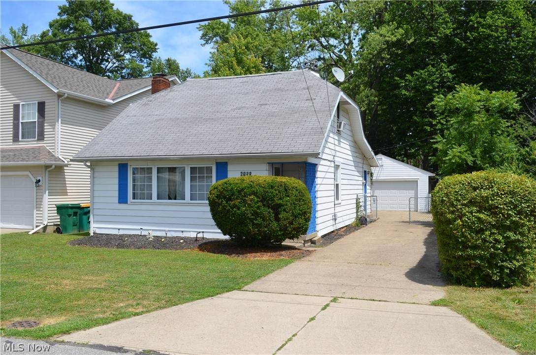 6155 Seminole Trail - Photo 1