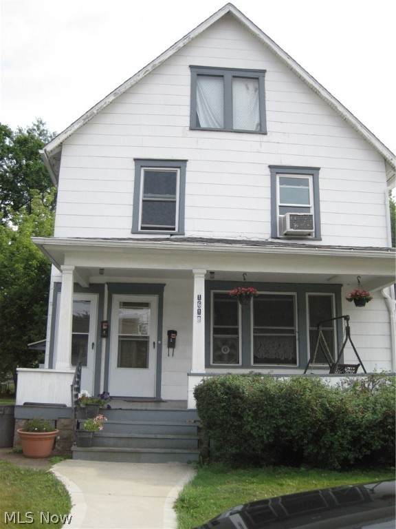 1618 38th Street - Photo 1