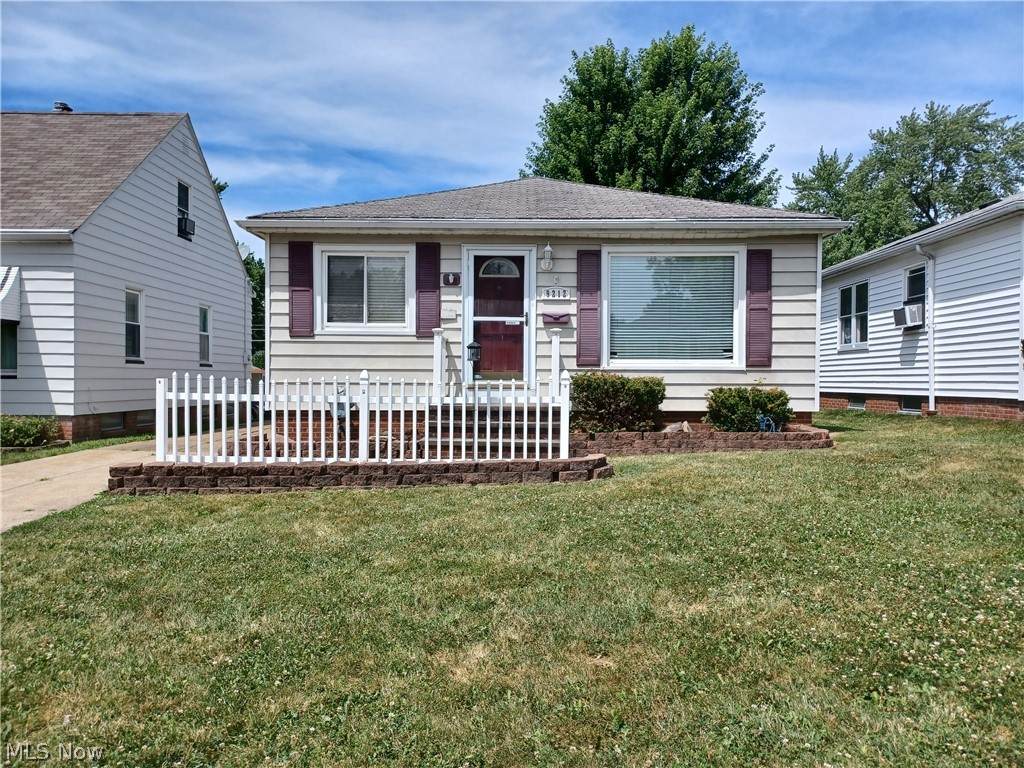 9212 Pinegrove Avenue - Photo 1