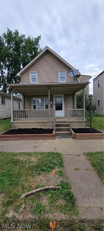 427 5th Street - Photo 1