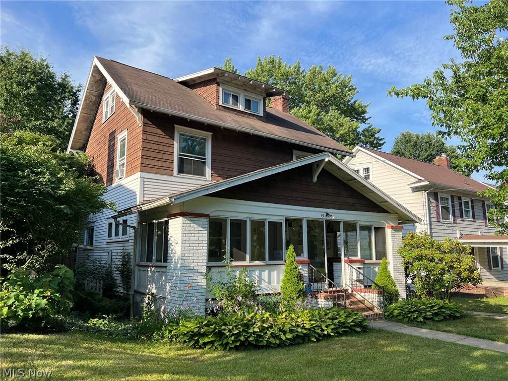 1066 Emma Avenue - Photo 1
