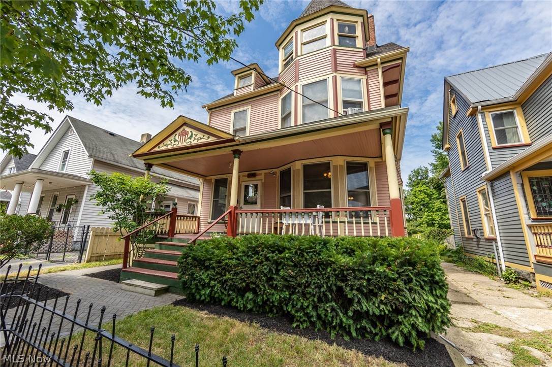 1790 52nd Street - Photo 1