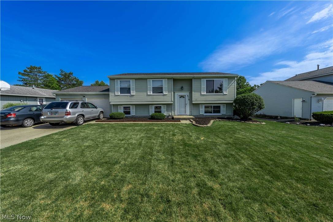 4719 Ledgewood Drive - Photo 1